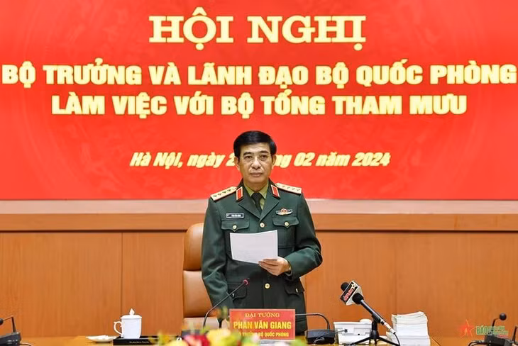 Đại tướng Phan Văn Giang chủ trì hội nghị. (Nguồn: Báo Quân đội Nhân dân)
