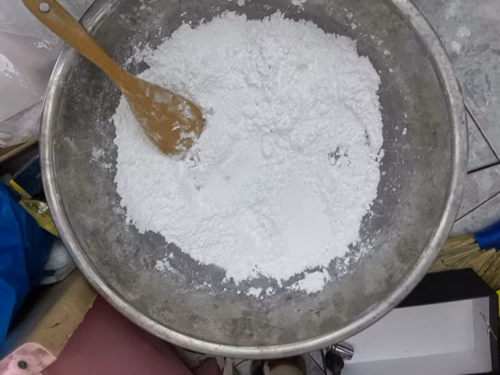 Phá 2 chuyên án, thu giữ gần 10kg ma túy, 3 khẩu súng và 30 viên đạn ảnh 4