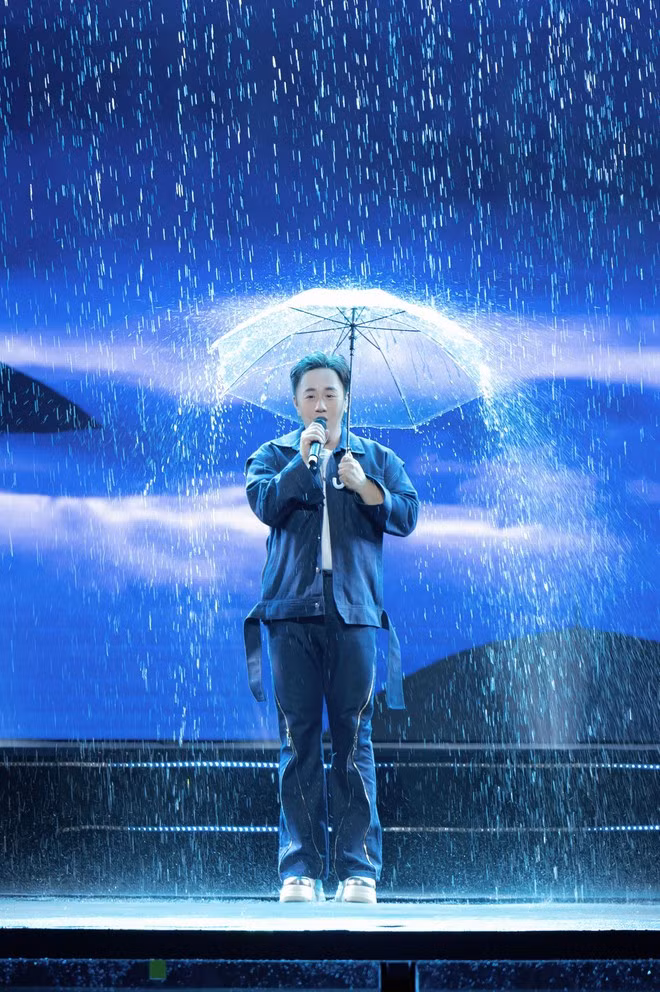 Show diễn 1589 của Trung Quân