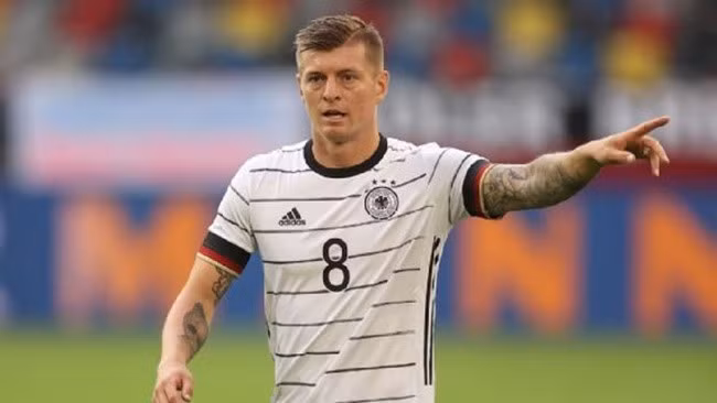 Kroos trở lại ĐTQG sau 3 năm.