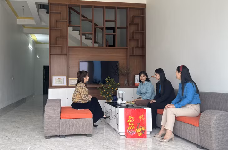 Ngôi nhà kiên cố của gia đình chị Từ Thu Hiền, giáo viên Trường THCS Thị trấn Cái Rồng, huyện Vân Đồn vừa được hoàn thành.