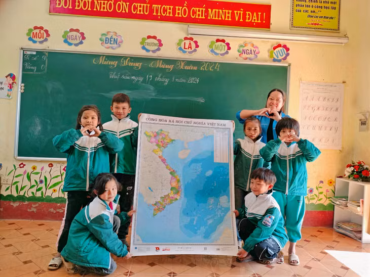 Liên đội trường Tiểu học Đồng Tâm, huyện Bình Liêu hưởng ứng Cuộc vận động