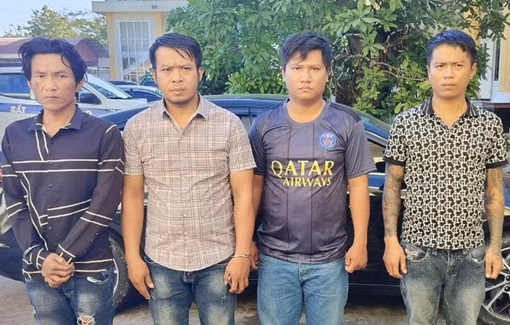 4 người bị bắt tại cơ quan điều tra.