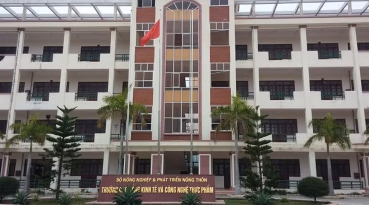 Trường Cao đẳng kinh tế và công nghệ thực phẩm (Hải Phòng).