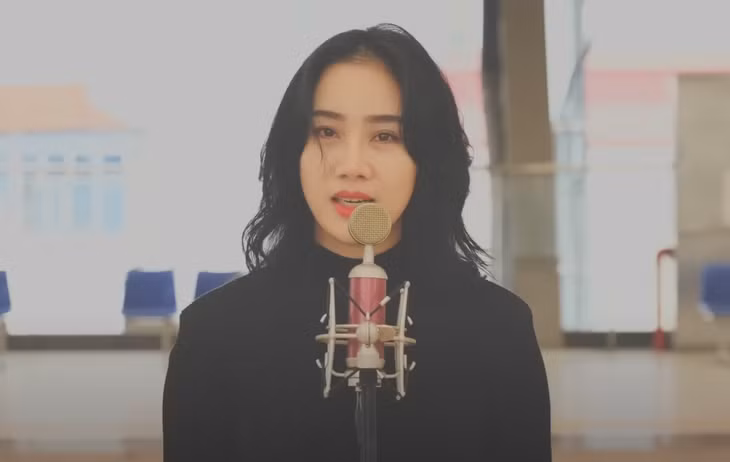 Phạm Lịch trong bản cover Là anh.
