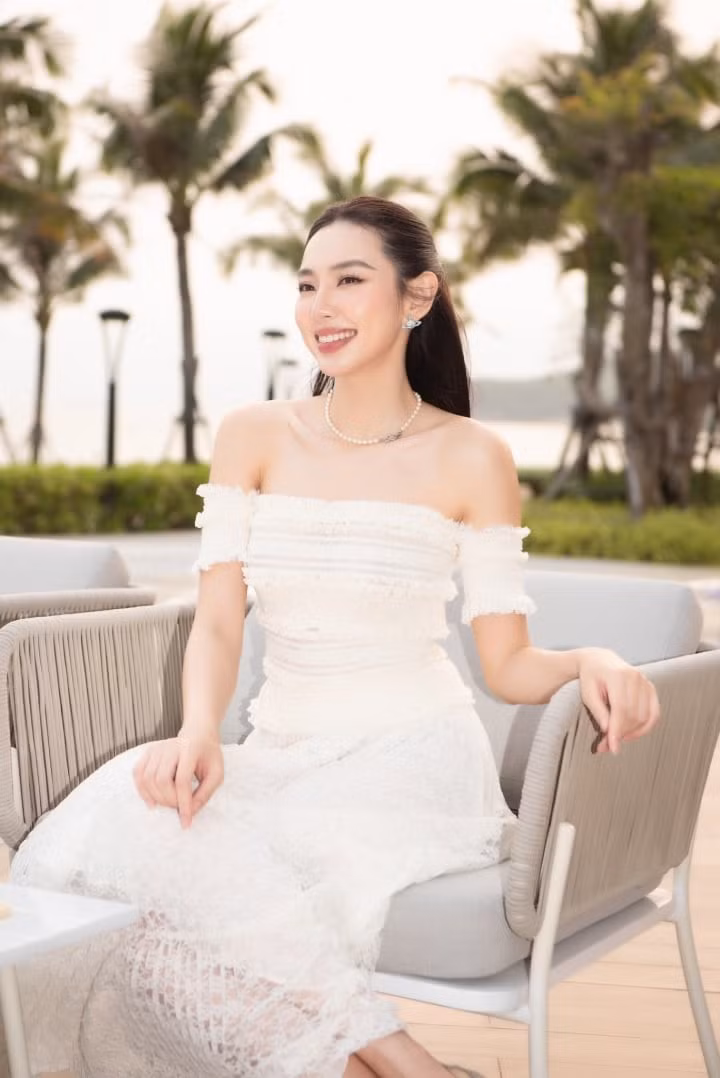Hoa hậu Thuỳ Tiên cảm thấy vinh dự khi được xuất hiện trên sóng truyền hình quốc gia Hàn Quốc.