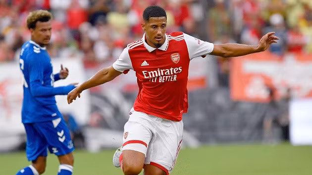 Sẽ là mạo hiểm nếu để Saliba ra sân ở trận gặp West Ham.
