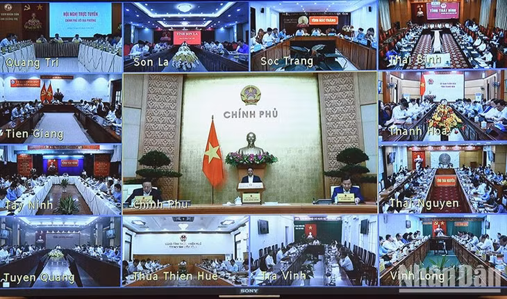 Hội nghị diễn ra dưới hình thức trực tiếp và trực tuyến.