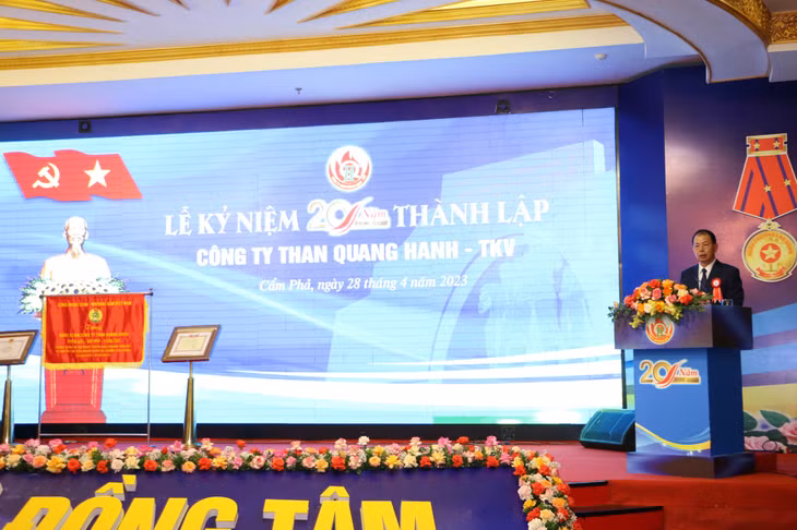 Đồng chí Đặng Thanh Hải, Tổng Giám đốc Tập đoàn phát biểu tại lễ kỷ niệm.