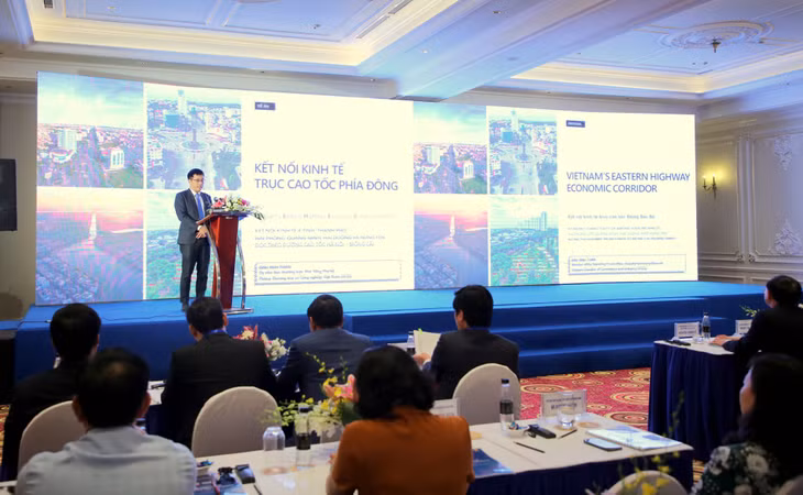 Tỉnh Quảng Ninh chủ trì, phối hợp với VCCI tổ chức hội nghị xúc tiến đầu tư năm 2022 với sự tham gia của nhiều chuyên gia đầu ngành để đưa ra những đánh giá, phân tích về tiềm năng, cơ hội và lợi thế cạnh tranh của địa phương.