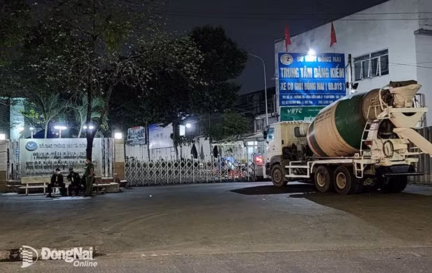 Dong Nai: Bat khan cap Giam doc Trung tam dang kiem xe co gioi 60-01S hinh anh 2