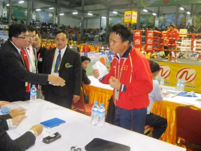 Đại diện Việt Nam phản đối quyết định của tổ trọng tài