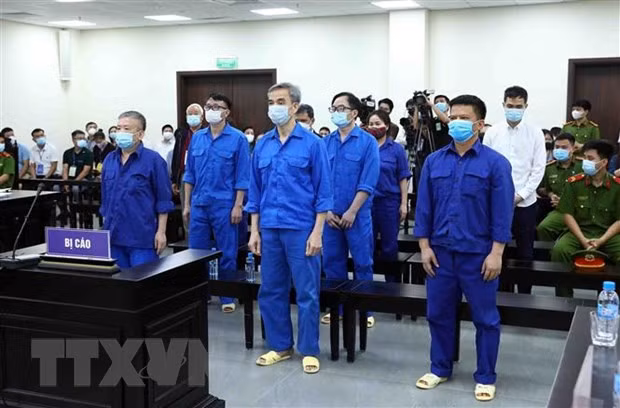 Nguyen GD Benh vien Tim Ha Noi Nguyen Quang Tuan bi phat 3 nam tu hinh anh 2