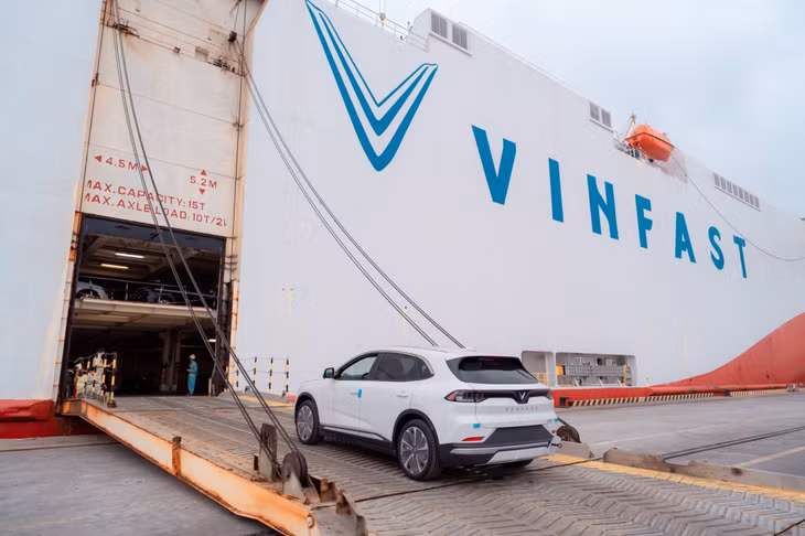 VinFast xuất khẩu 1.879 xe VF8 tiếp theo tới Bắc Mỹ ảnh 2