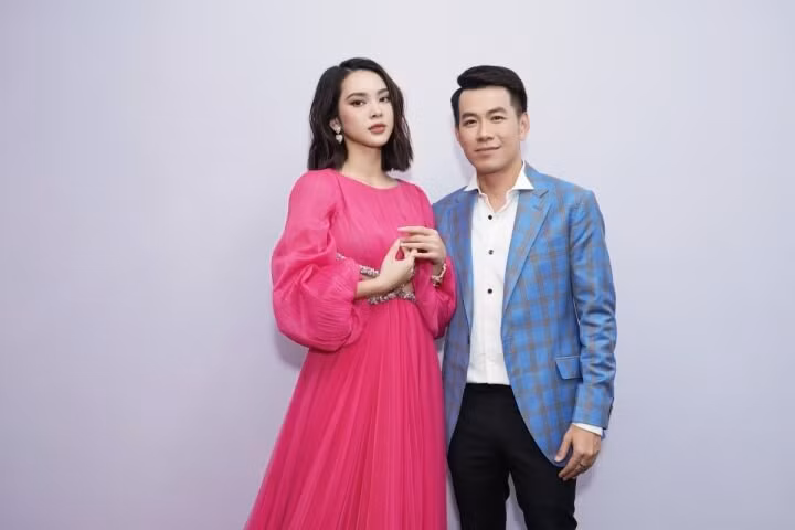 Quỳnh Lương nhận nhiều tranh cãi về giọng hát khi tham gia chương trình.