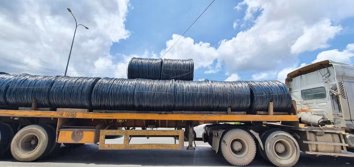 Giá thép hồi phục mang lại kỳ vọng bức tranh tài chính của các doanh nghiệp ngành thép sẽ sáng hơn. Ảnh: N.K