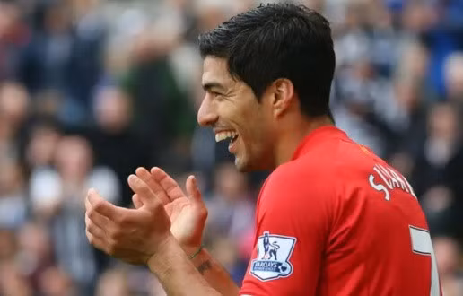 4. Luis Suarez (Liverpool). Chính sự hiện diện của Suarez vào tháng Giêng 2011 đã giúp cho hàng công The Kop ngày càng cải thiện.