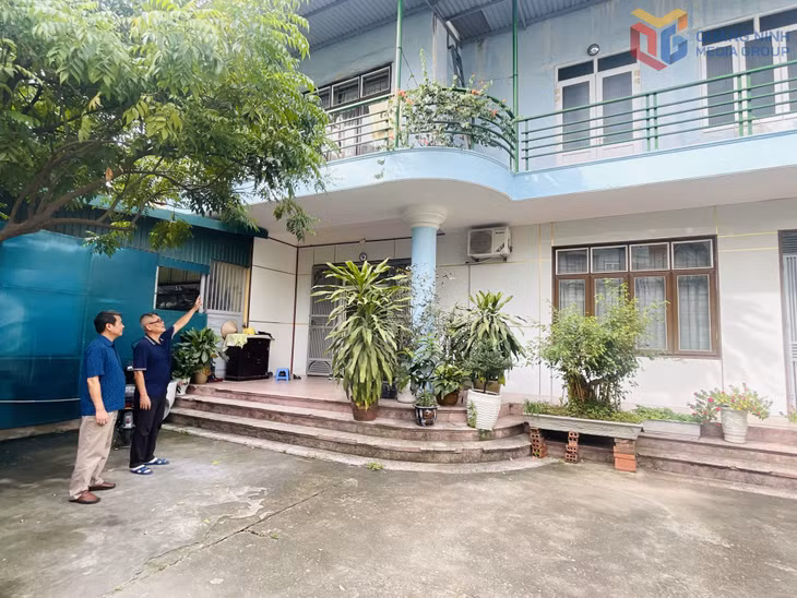 Căn nhà của ông Vũ Trọng Tiến (tổ 4, khu Yết Kiêu 3, phường Hồng Gai) hơn 20 năm nay chưa được cấp giấy CNQSDĐ.