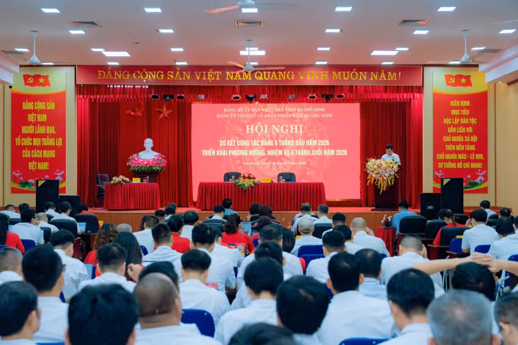 Quang cảnh hội nghị.