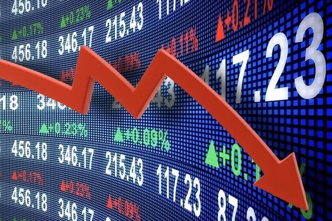 VN-Index ‘bốc hơi’ hơn 43 điểm ngay phiên đầu tuần.