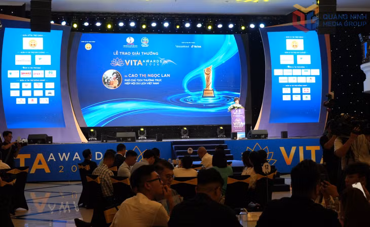 Quang cảnh lễ trao giải.