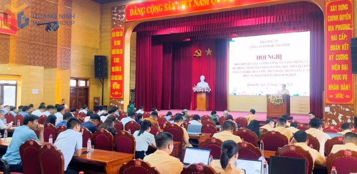 Quang cảnh hội nghị.