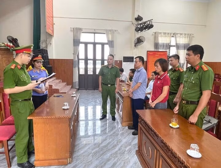 Khởi tố 4 cựu lãnh đạo xã ở Ninh Bình gây thất thoát hơn 1,4 tỷ đồng ngân sách ảnh 1
