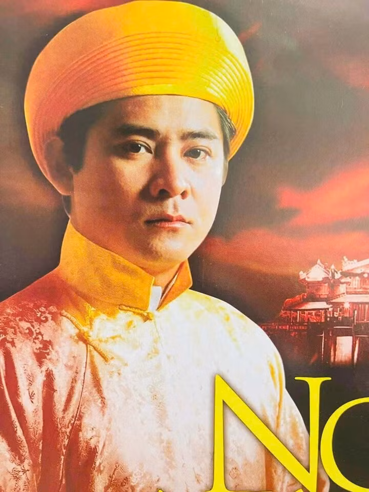 Nam diễn viên Huỳnh Tuấn Anh được khán giả nhận xét là “vua Bảo Đại đẹp nhất màn ảnh”.