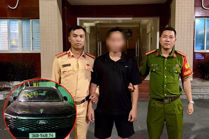 Tài xế T.V.N. tại cơ quan công an.