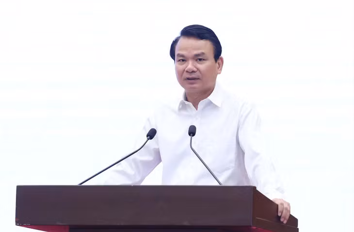Bộ trưởng, Chủ nhiệm Văn phòng Chính phủ Đặng Xuân Phong, Người phát ngôn của Chính phủ, chủ trì họp báo - Ảnh: VGP/QP