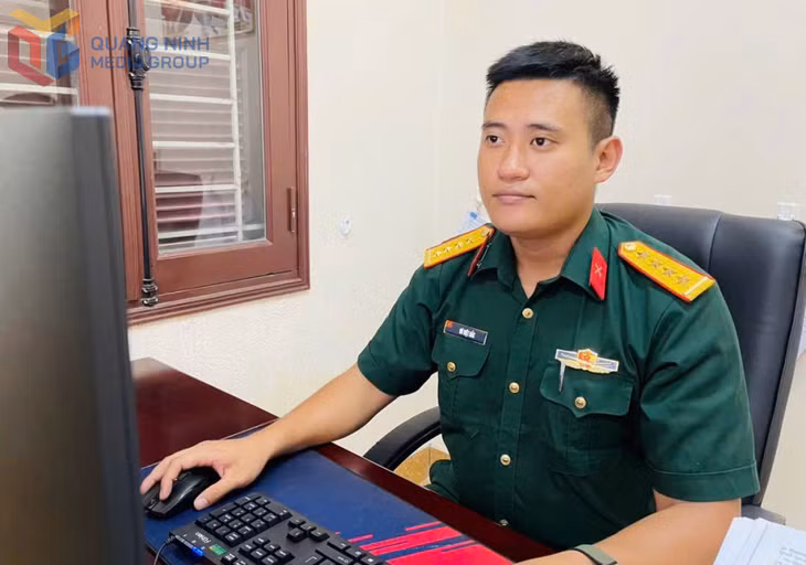 Đại úy Vũ Việt Bắc, Chính trị viên phó, Ban CHQS phường Uông Bí.