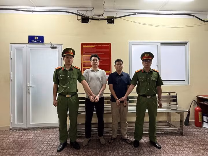 Dương Quốc Thái và Trần Thanh Lâm bị bắt khẩn cấp. (Ảnh: Công an TP.HCM)