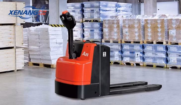 Xác định các yếu tố để chọn xe nâng tay điện phù hợp với nhu cầu làm việc