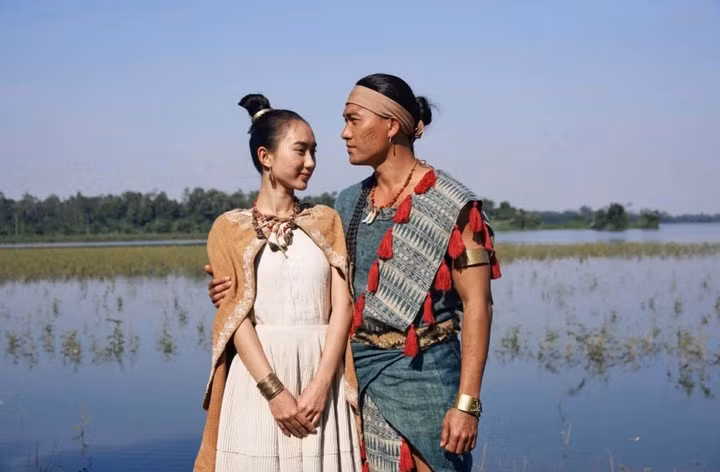 Khai thác đề tài lịch sử nhưng “Huyền tình Dạ Trạch” lại thất bại ê chề tại phòng vé.