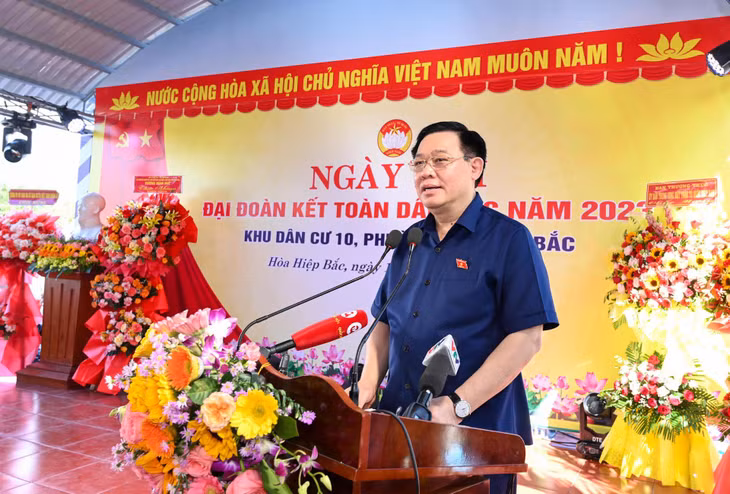 Chủ tịch Quốc hội Vương Đình Huệ phát biểu tại Ngày hội Đại đoàn kết. (Ảnh DUY LINH)