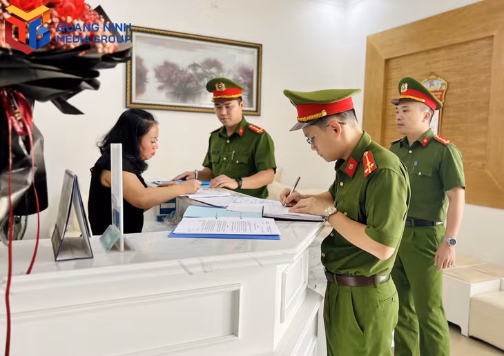 Kiểm tra tại khách sạn La Tho, phường Cẩm Tây.