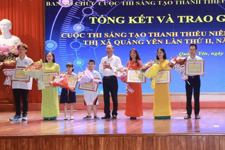 TX Quảng Yên