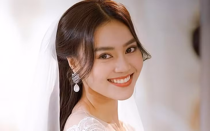 Ninh Dương Lan Ngọc chăm chỉ tham gia gameshow. Ảnh: Facebook nhân vật