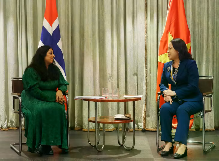 Phó Chủ tịch nước Võ Thị Ánh Xuân tiếp Bộ trưởng Bộ Văn hóa và Bình đẳng Na Uy Lubna Jaffery. (Ảnh: An Đăng/TTXVN)