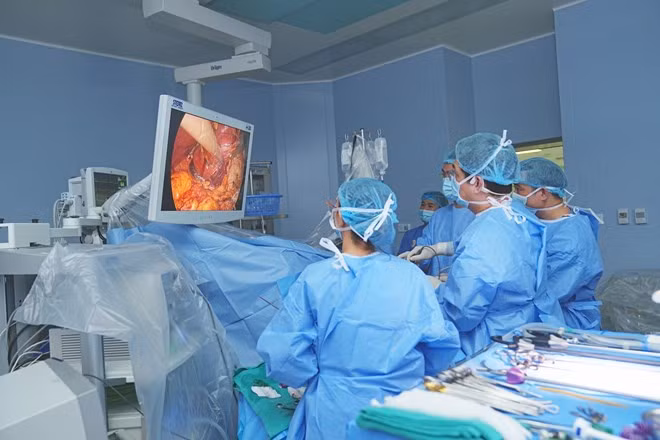 Ca ghép gan bất đồng nhóm máu lần đầu tiên được thực hiện tại Bệnh viện Trung ương Quân đội 108. Ảnh: BVCC