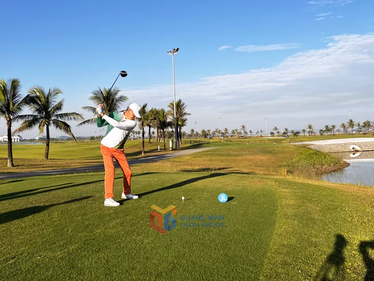 Các golfer tích cực thi đấu