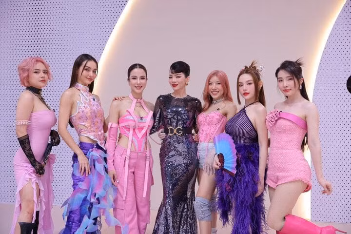 Diệp Lâm Anh thuộc đội của Lệ Quyên trong chương trình "Chị đẹp đạp gió rẽ sóng".