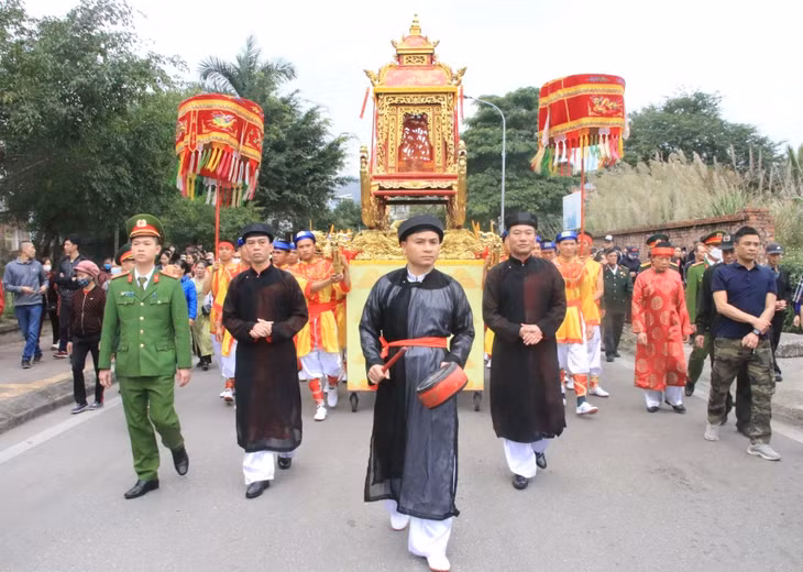 Lễ hội đền Cửa Ông (phường Cửa Ông, TP Cẩm Phả) năm 2023.