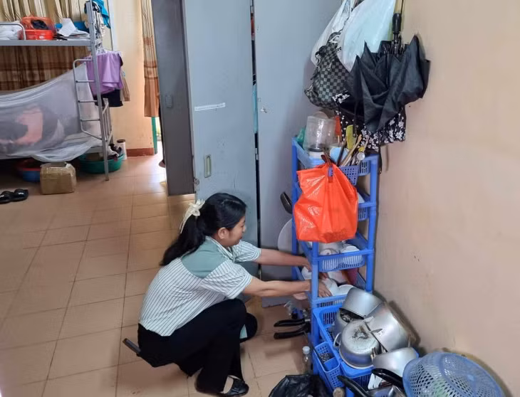 Chị Nguyễn Thị Nhâm đang làm việc và thuê trọ tại Khu công nghiệp Bắc Thăng Long, Hà Nội.