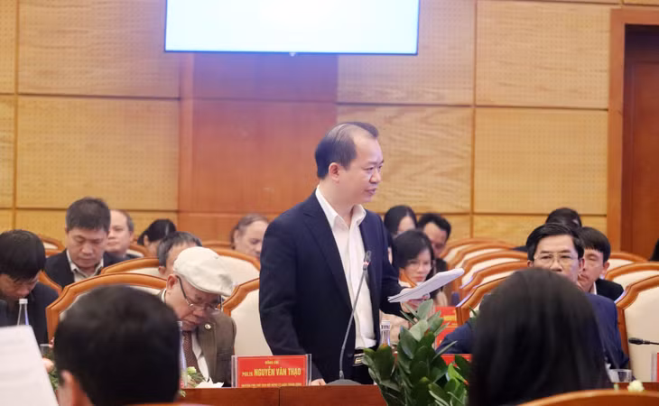 PGS.TS. Bùi Hoài Sơn, Ủy viên Thường trực Ủy ban Văn hóa, Giáo dục của Quốc hội cho ý kiến phát biểu