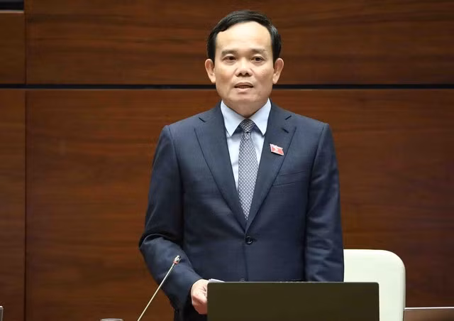 Phó Thủ tướng Trần Lưu Quang đã đăng đàn trả lời làm rõ 4 nhóm vấn đề các đại biểu Quốc hội quan tâm - Ảnh: VGP/Hải Minh