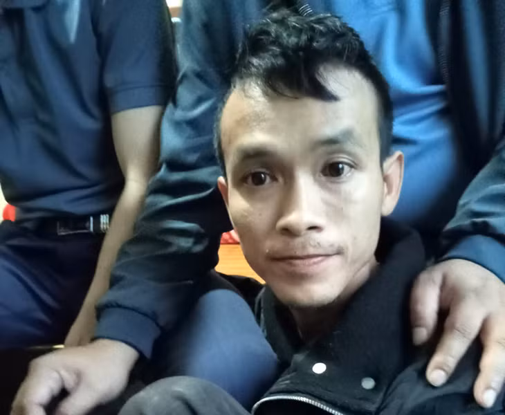 Đối tượng Lê Anh Thắng khi bị bắt giữ.
