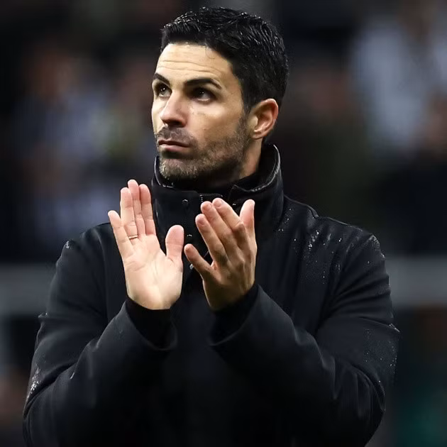Arteta có nguy cơ bị phạt.