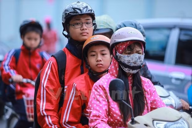 Khong khi lanh tran ve, khu vuc mien Bac troi chuyen mua hinh anh 1