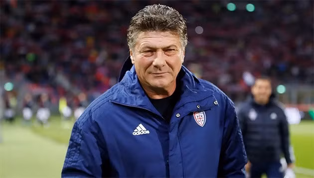 Walter Mazzarri sẽ dẫn dắt Napoli đến cuối mùa giải này.